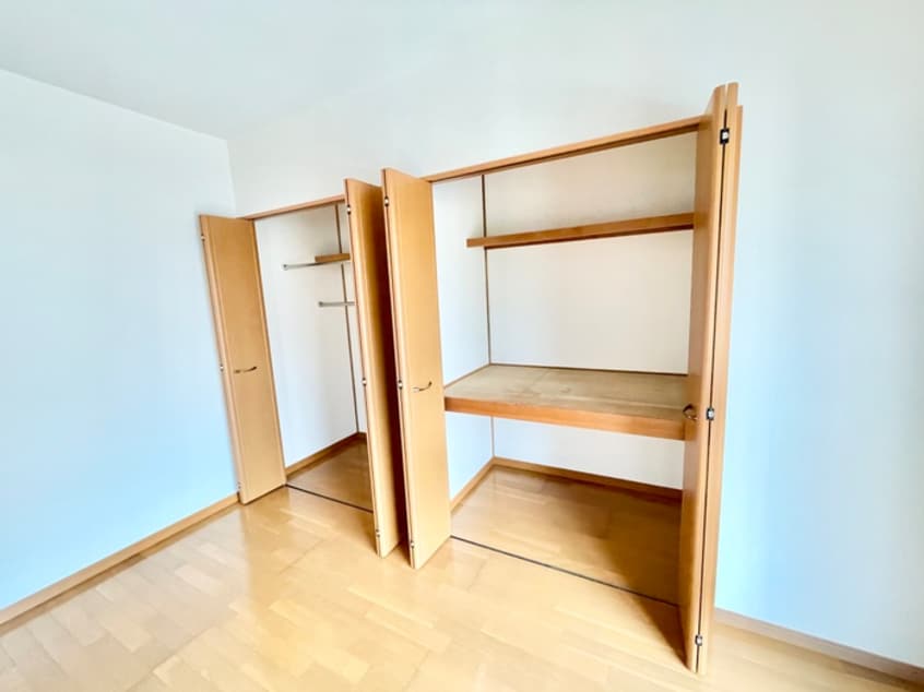 収納 トルワドミール