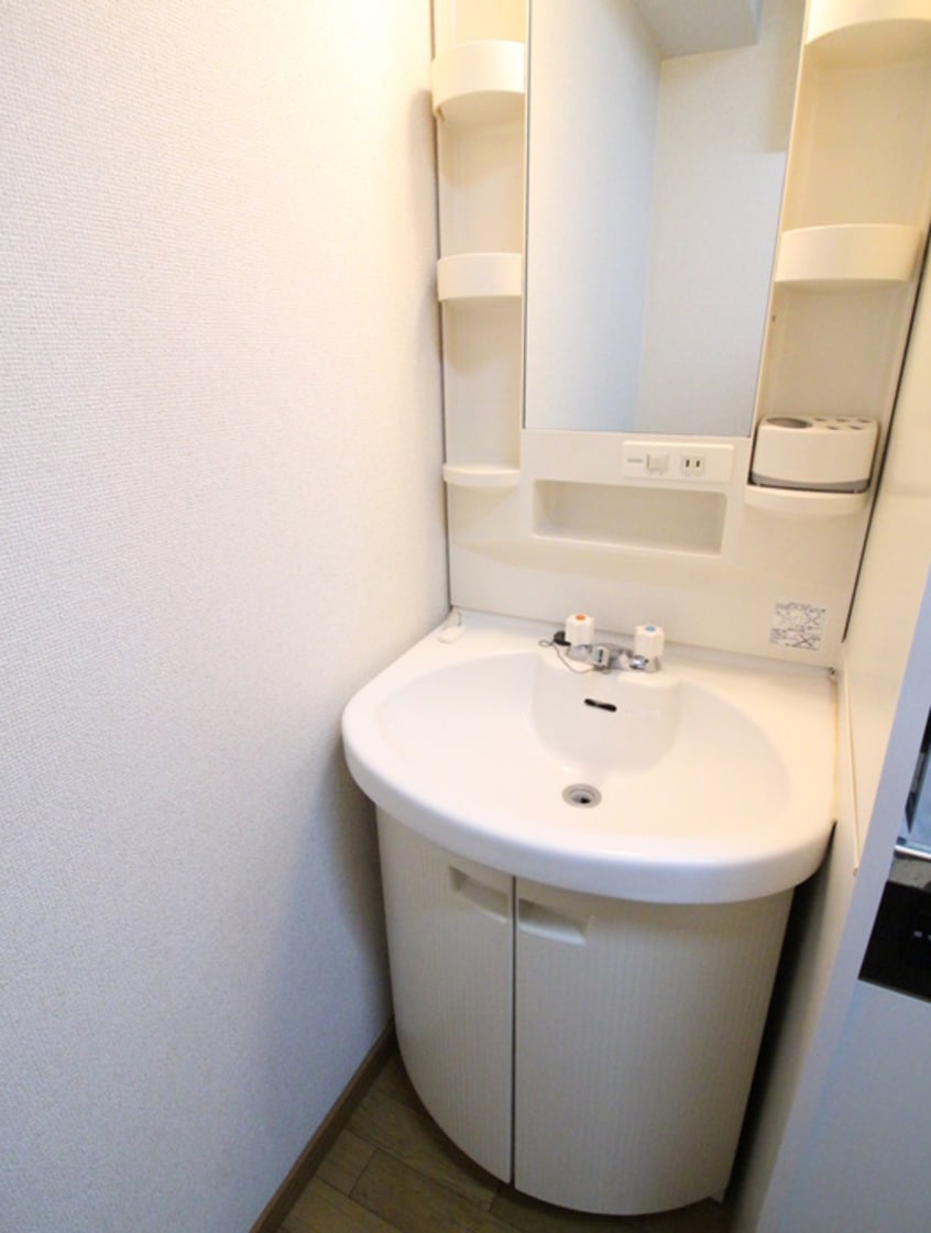 洗面 コンセルジュ．マンション
