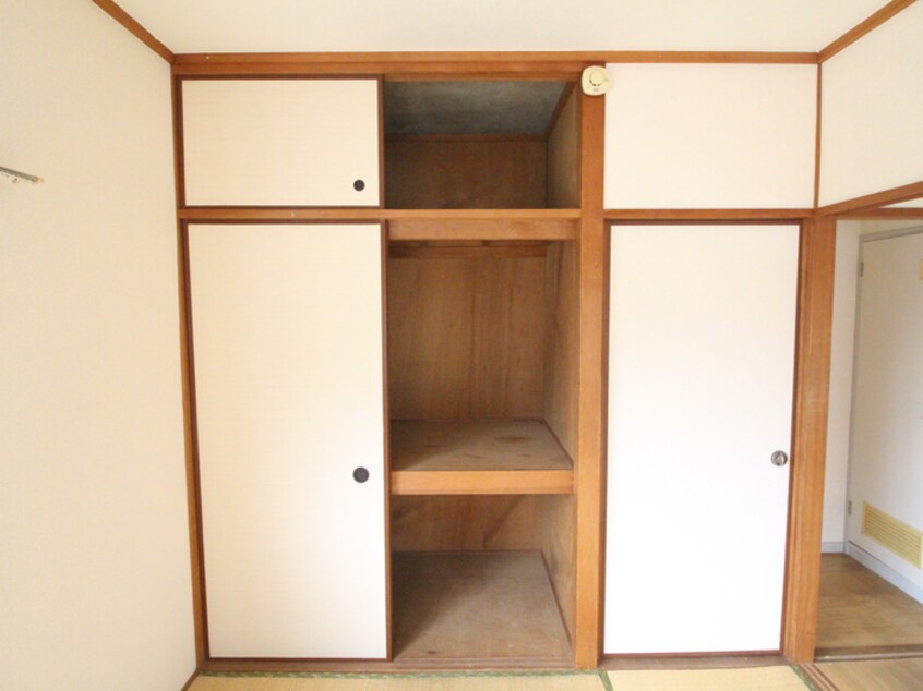 収納 ロ－レルハイツⅢ