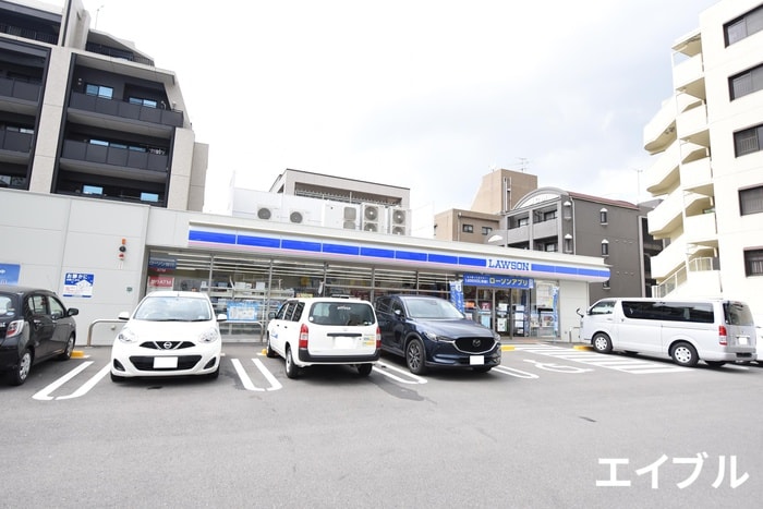 ローソン(コンビニ)まで500m ﾘｱﾝﾚｶﾞｰﾛ高宮ｽﾃｰｼｮﾝⅡ