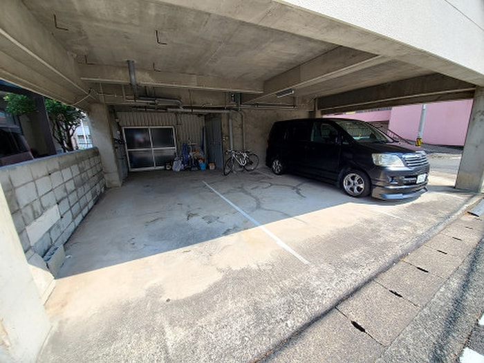 駐車場 長尾コ－ポ