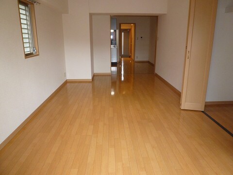 居室 ミ－ナ砂津