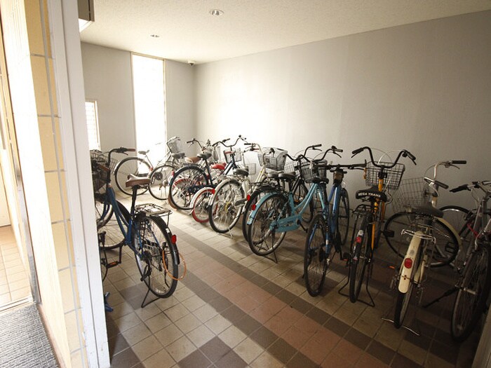 駐輪場 ミ－ナ砂津