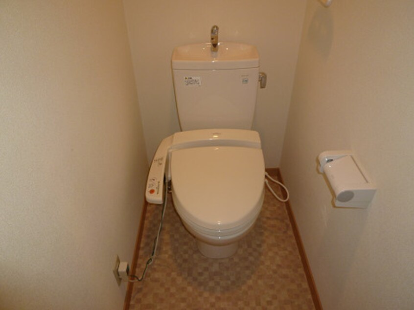 トイレ ミ－ナ砂津