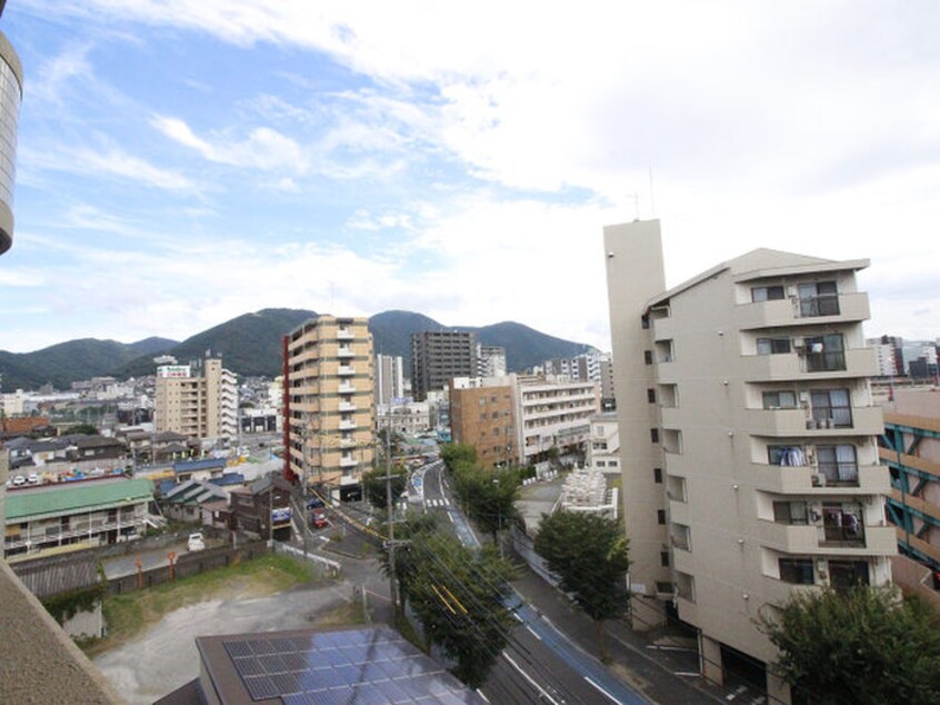 室内からの展望 アクセス砂津