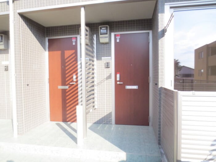 エントランス部分 ジュネスアビタシオン