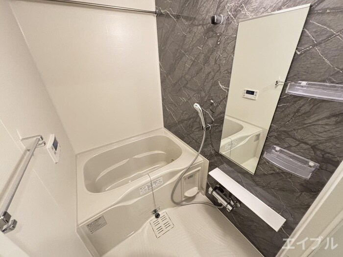 バス／シャワールーム等 ＦＬレジデンス１