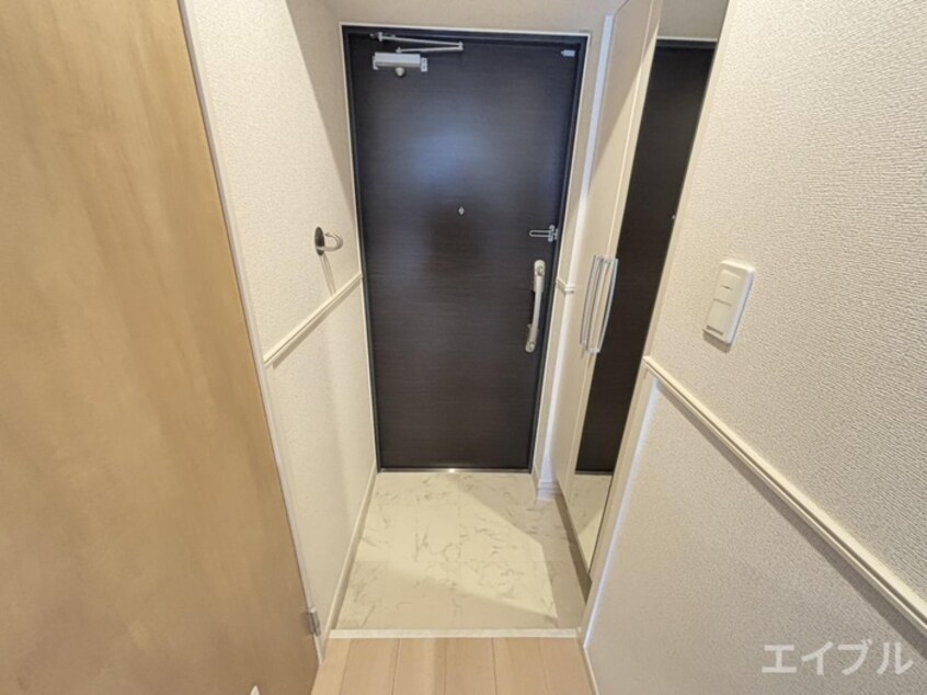 玄関 ＦＬレジデンス１