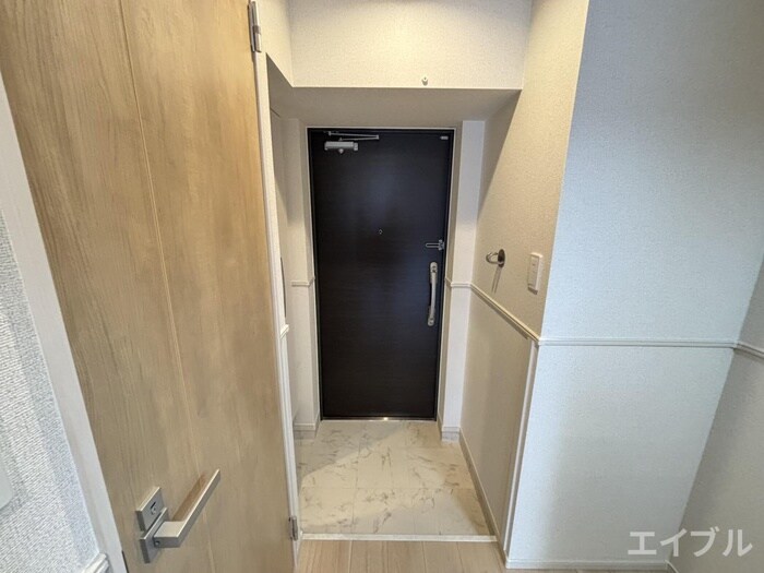 玄関 ＦＬレジデンス１