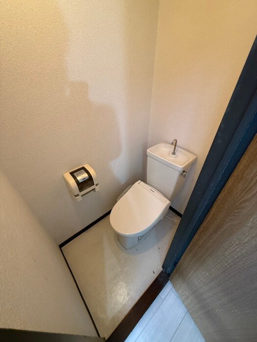 トイレ プレアール井堀