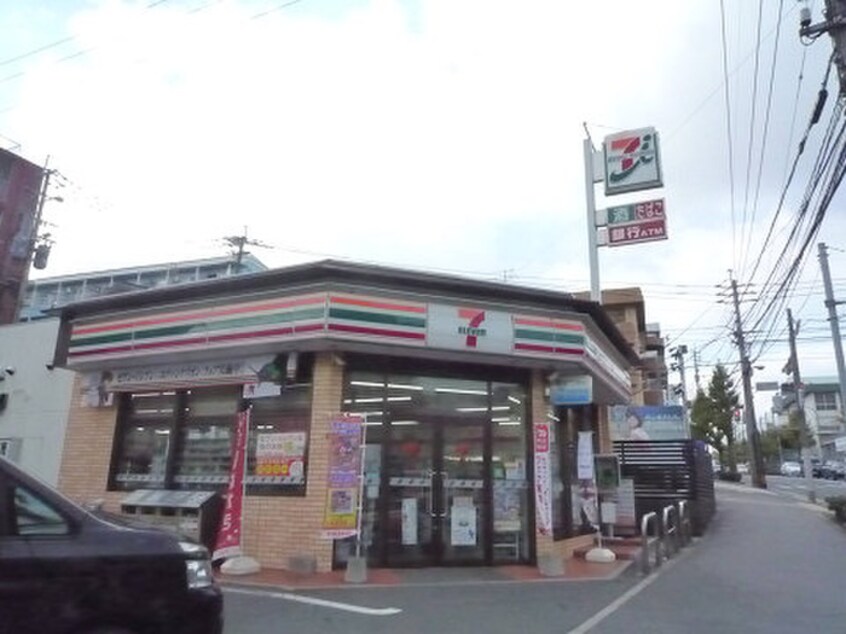 セブンイレブン小倉工業高校前店(コンビニ)まで500m プレアール井堀