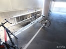駐輪場 九州鴻池ビル