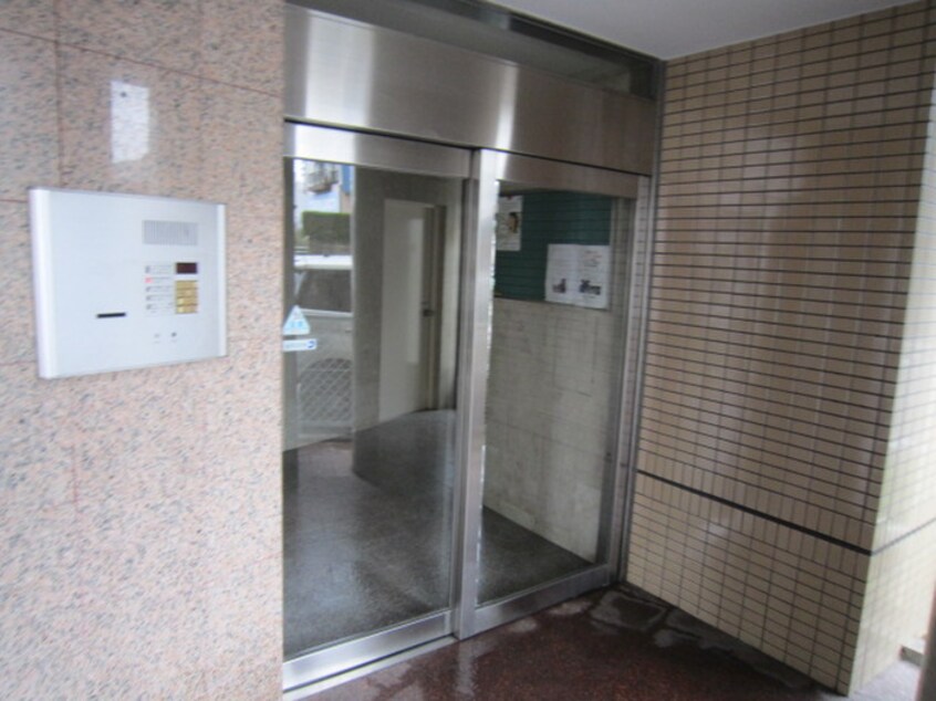 エントランス部分 カーサ箱崎