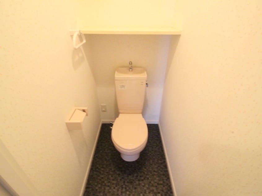 トイレ ERIOS COURT　永犬丸