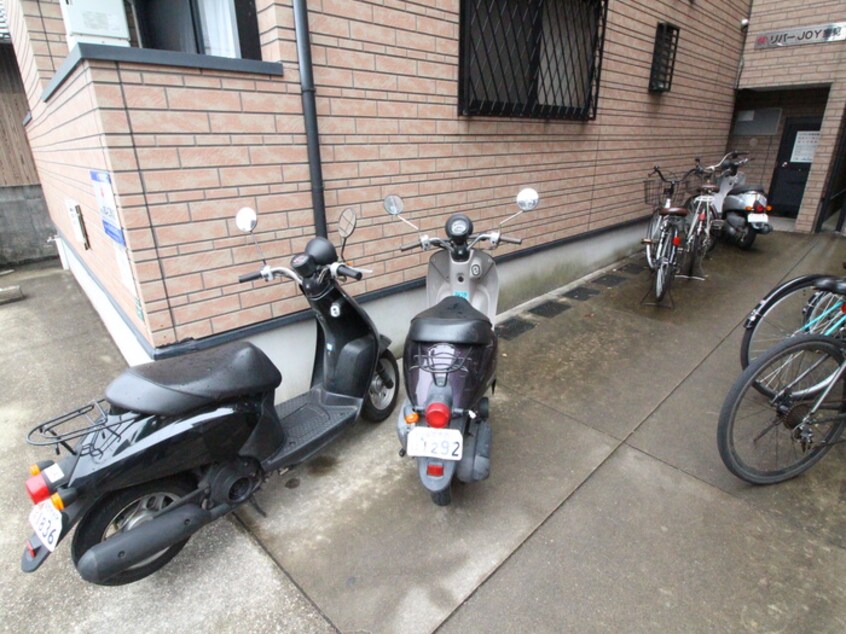 駐輪場 リバーＪＯＹ室見