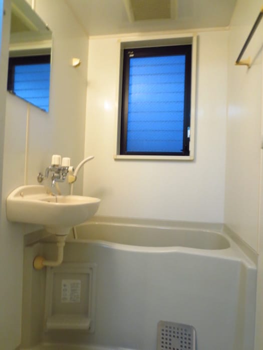 居室 モンタ－ニュ２１