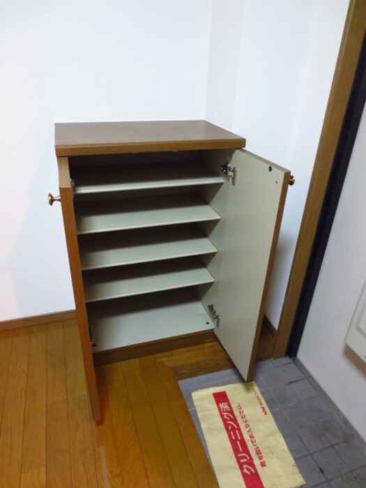 玄関 モンタ－ニュ２１