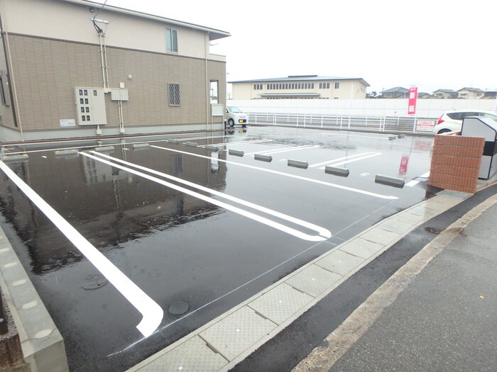 駐車場 ジェイ・ヴィルタスⅤ