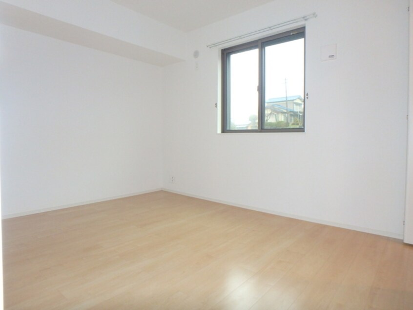 内観写真 ジェイ・ヴィルタスⅤ