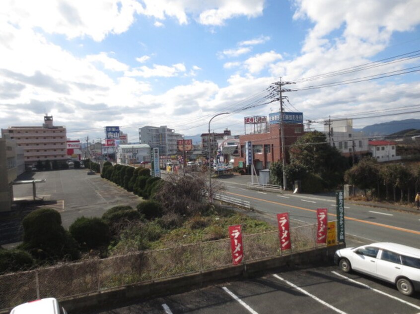 室内からの展望 リッショウハイツ