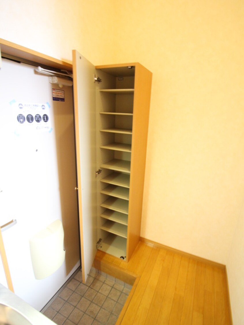 靴箱 コンフォートベネフィス姪浜４