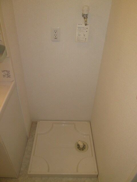 洗濯機置場 シェルノーブルA