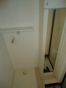 洗濯機置場 アンレ－ヴ