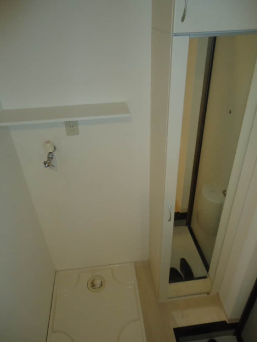 洗濯機置場 アンレ－ヴ