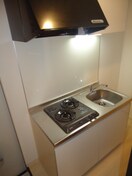 キッチン アンレ－ヴ