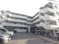 ファミールＩ