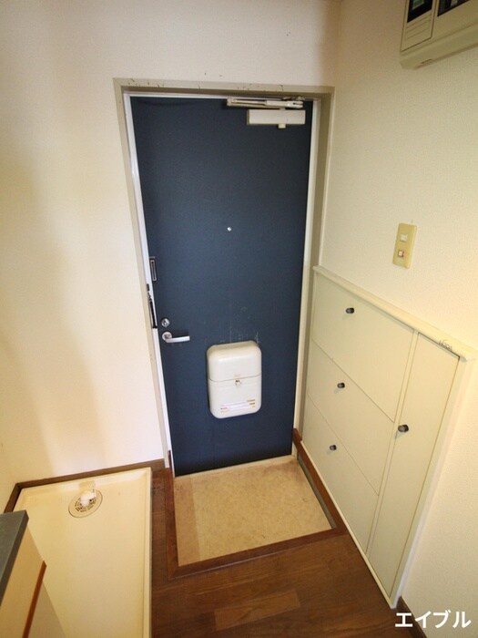 玄関 コスモシャトー