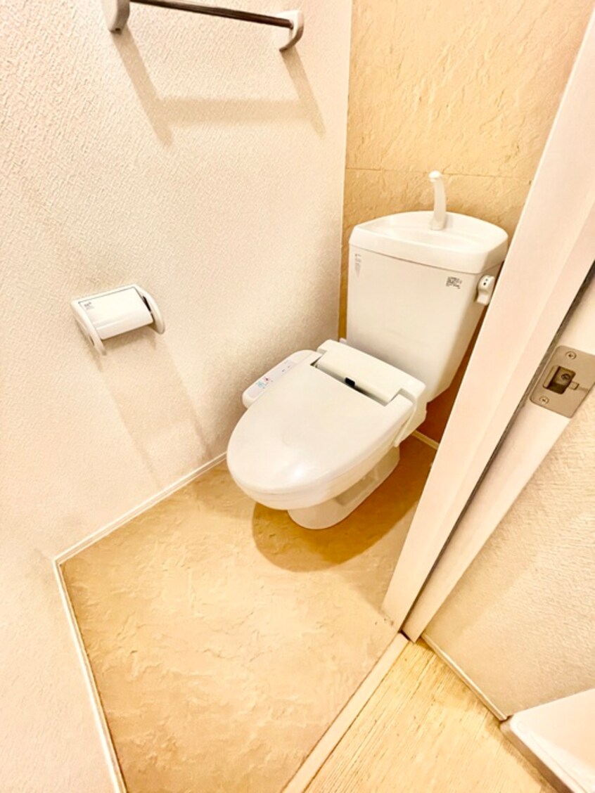 トイレ シルエラ