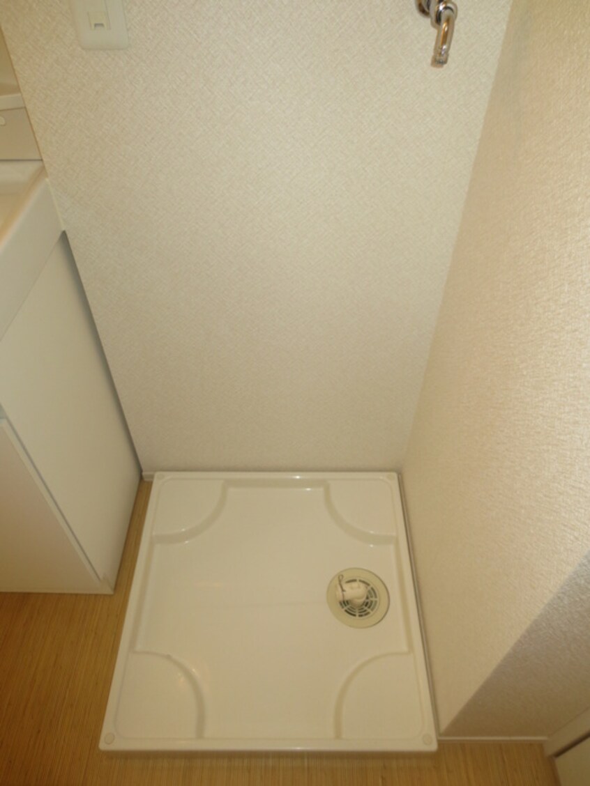 洗濯機置場 シルエラ