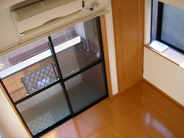 居室 ベルチャ－ズ吉塚