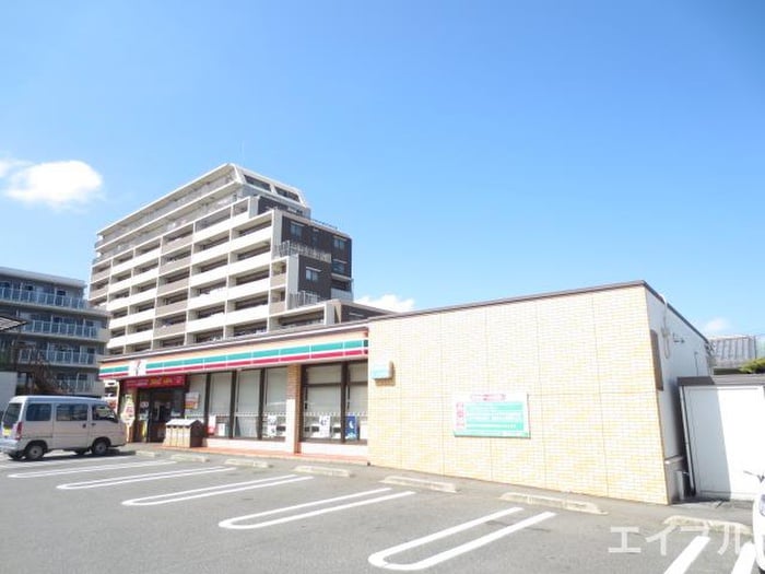 セブンイレブン(コンビニ)まで340m 昭和ハイツ