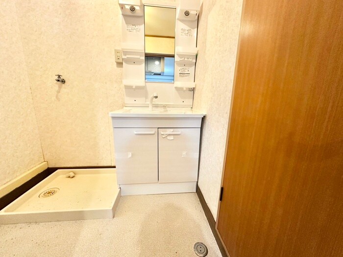 洗面 白萩光和ビル