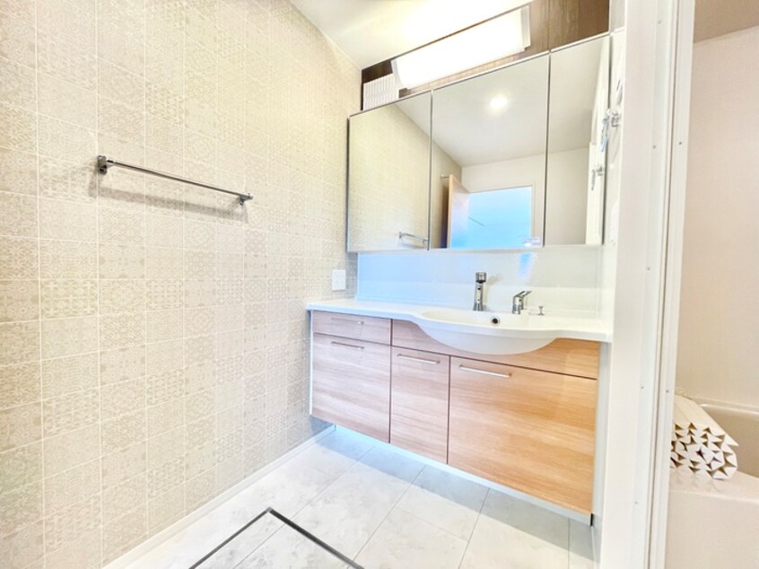 洗面 D-roomたかむら　A棟