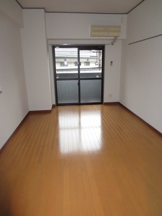 居室 ロイヤルパレス