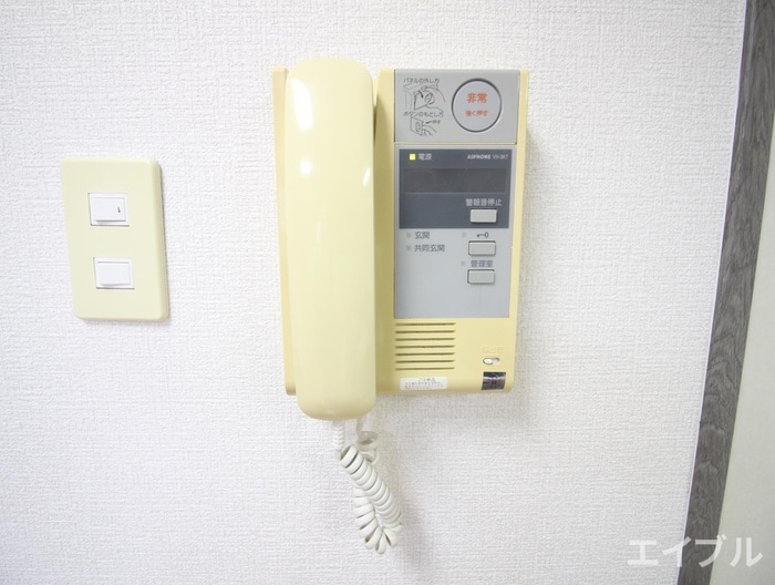 内観写真 ロイヤルパレス