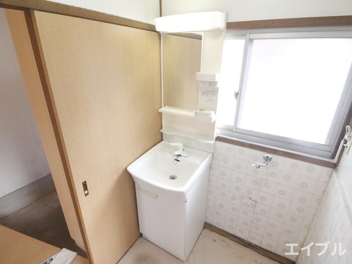 洗面 川辺アパート