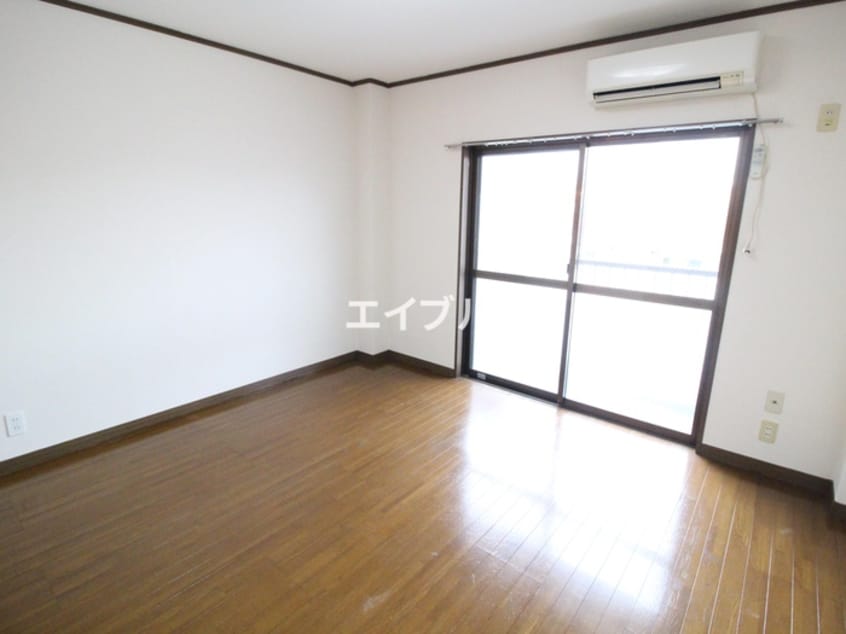 居室 プレアデスコーポ