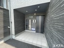 エントランス部分 メゾンソレイユ