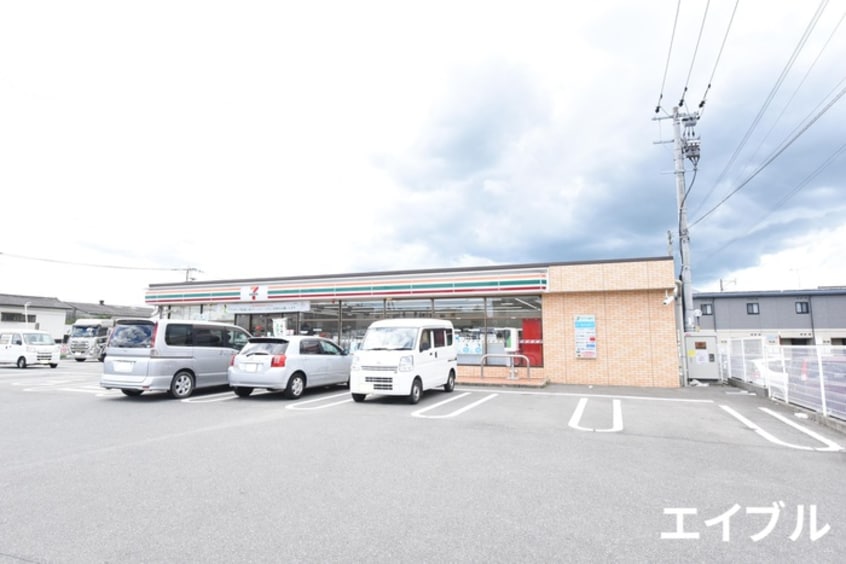セブンイレブン(コンビニ)まで1100m メゾンソレイユ