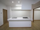 居室 ｱｰｽｺｰﾄY`sｼﾃｨ西神原町
