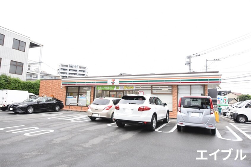 セブンイレブン井尻店(コンビニ)まで260m エレガンテ井尻