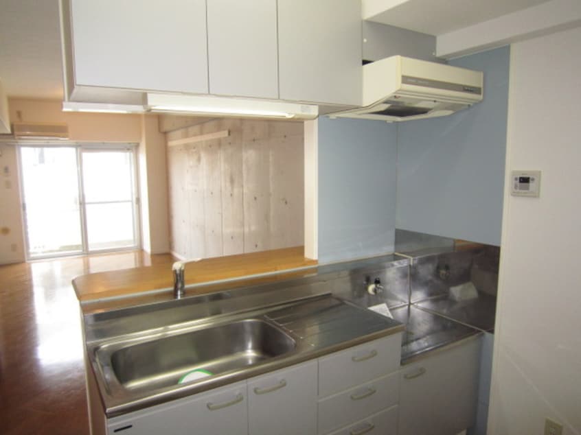 キッチン カノン横浜