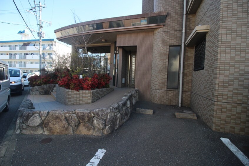 エントランス部分 ブリューテ２１