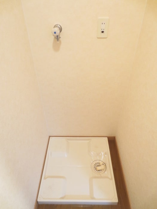洗濯機置場 パエゼ今泉