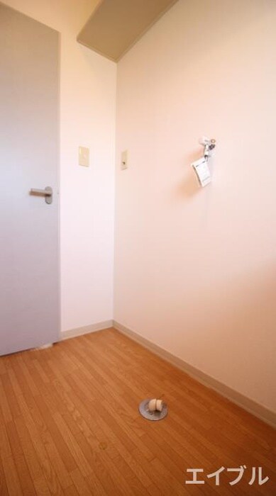 洗濯機置場 メゾン・ドゥ・ハ－バ－Ｂ