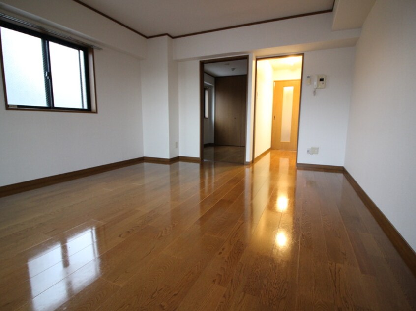 居室 クレーネ平尾